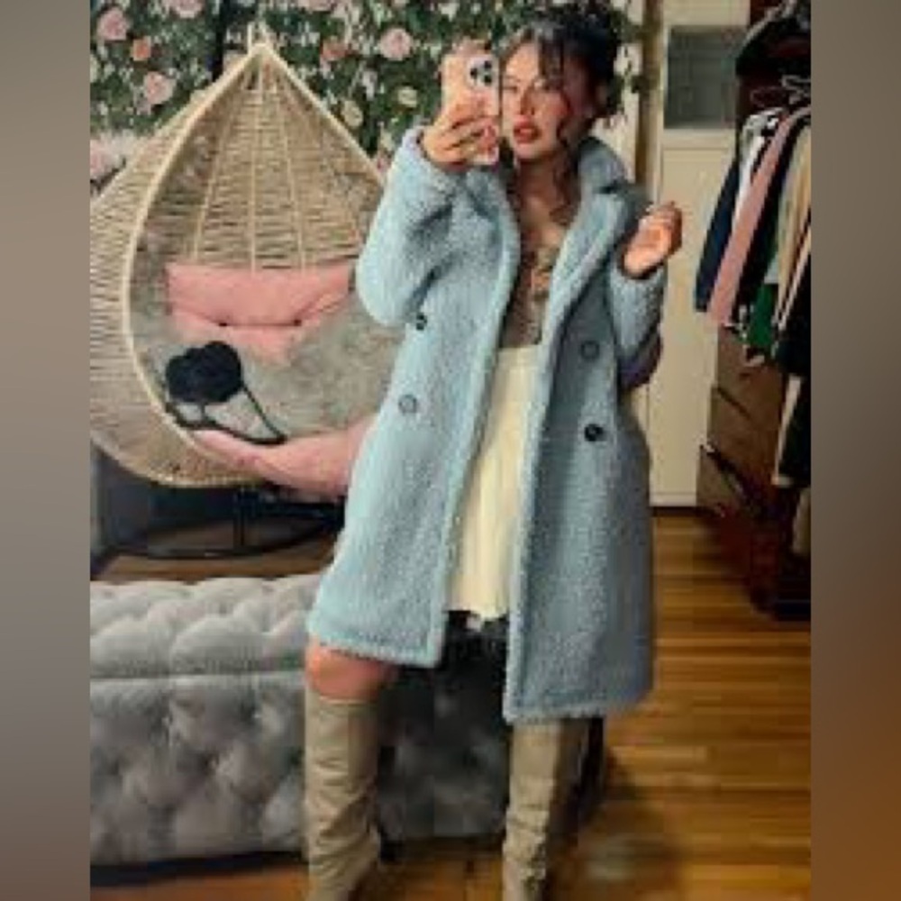 Prettylittlething blue Teddy Coat